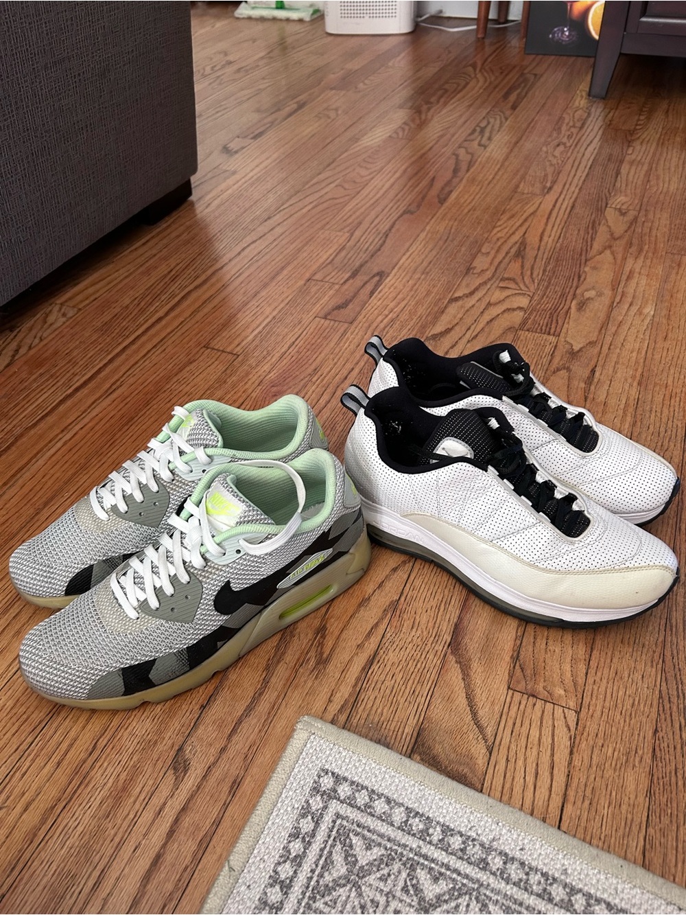 Men’s Nike Air Max 90 & Jordan Max Air 12 Bundle